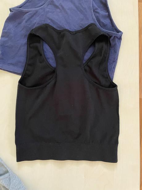 Crop topy, vel cca s/m i méně, reserved, pure smar, s