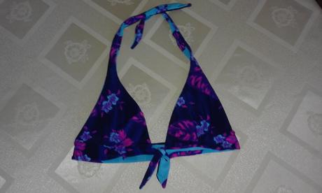 236 - horní díl plavek, essence,42