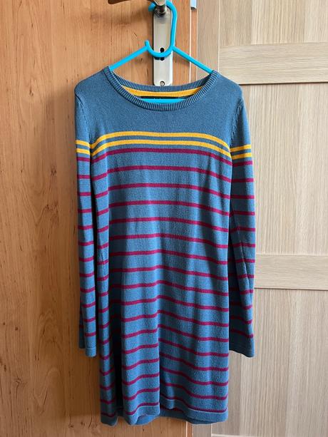 Teplé šaty, tchibo,134