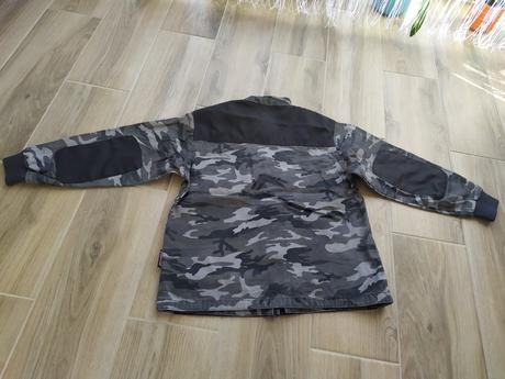 Maskáčová bunda, 152