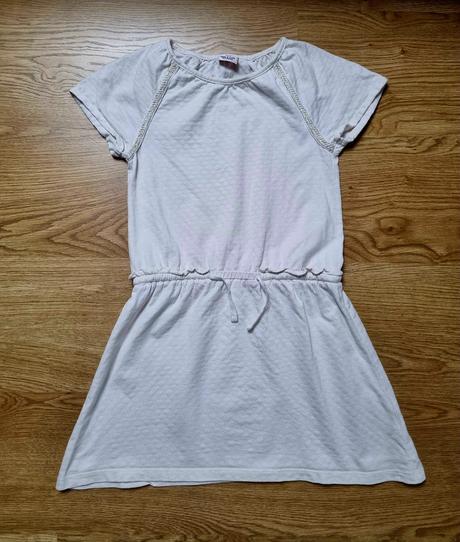 Bavlněné krémové šaty, 122