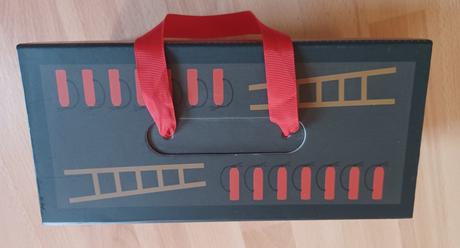 Hasičská stanice papírová,