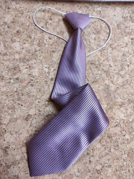 2514/2    dětská kravata, 