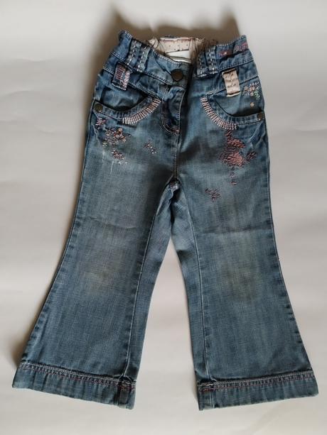 Vyšívané džínečky next, next,92