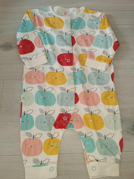 Overal s jablíčky, jablky 68 next, next,68