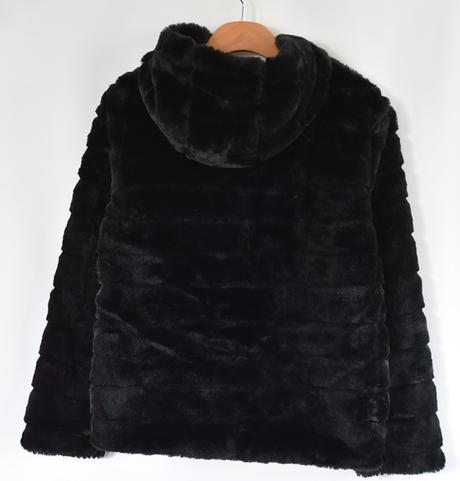 Bunda vel. 11 let, matalan,146