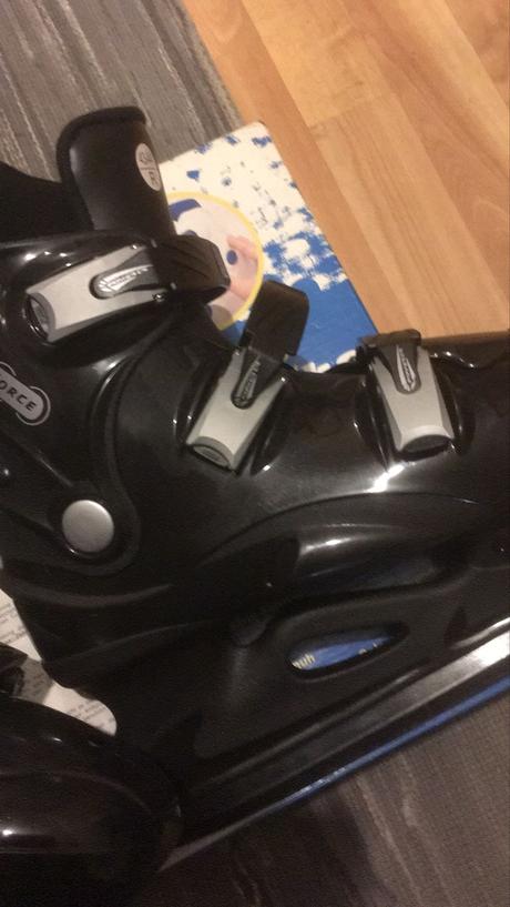 Přezkáčové lední brusle vel. 43/44, 43