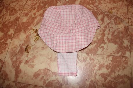 Dívčí pirátka proužky, kostičky obv. 39 - 41 cm, 74