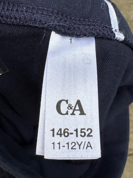 Legíny, c&a,152