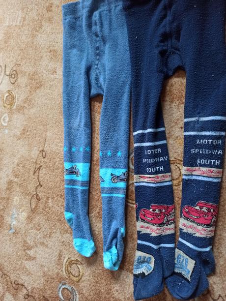 Podšité kalhoty a punčocháče zdarma, 98