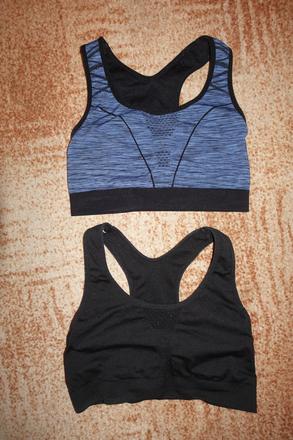 Dívčí sportovní topy vel. 134-140, 134