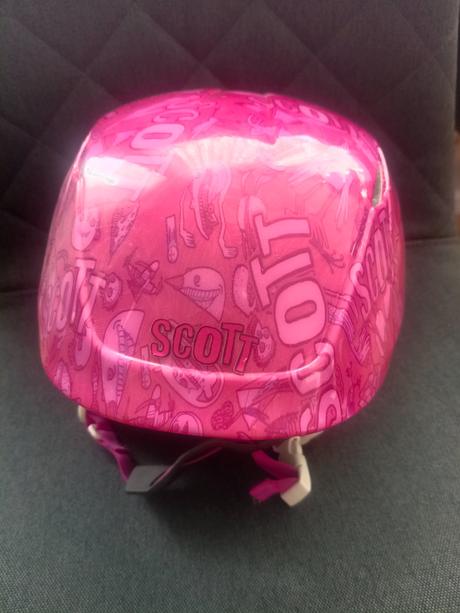 Dětská lyžařská helma, m