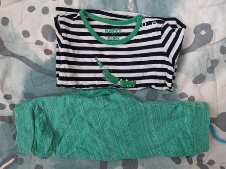 Tepláky + tričko krokodýl, tchibo,74