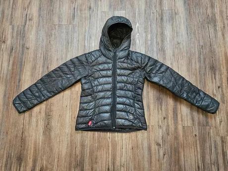 Černá péřová bunda warmpeace viki kapucí skladná, xs