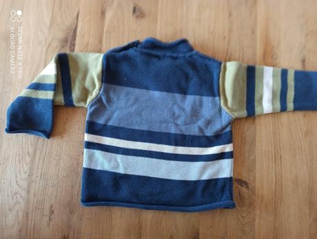 Pruhovaný svetr, 80