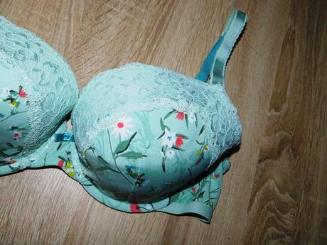 Vystužená podprsenka, 75e