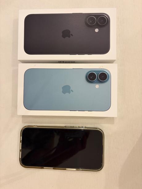 Iphone 16 128gb modrozelená -, apple