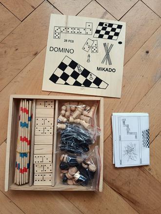 Dřevěné deskovky,