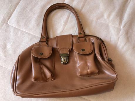 Taska konakove barvy mango, mango