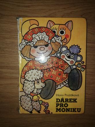 Kniha dárek pro moniku, 