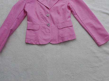 Ruzove sako slabe, s