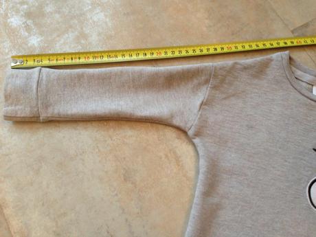 Šedá tunika mikina písmeno "m" flitry 18-24měs., f&f,92