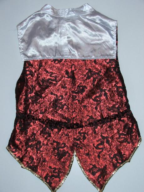 R97 kostým upír - vesta vel. m, 