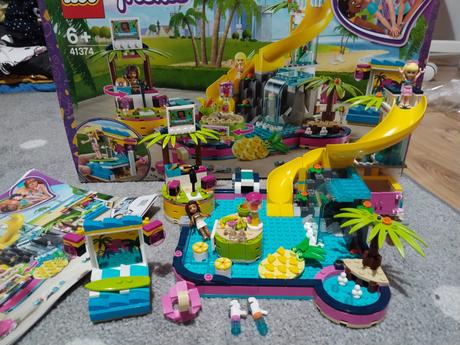 Lego 41374 friends - andrea a party u bazénu,