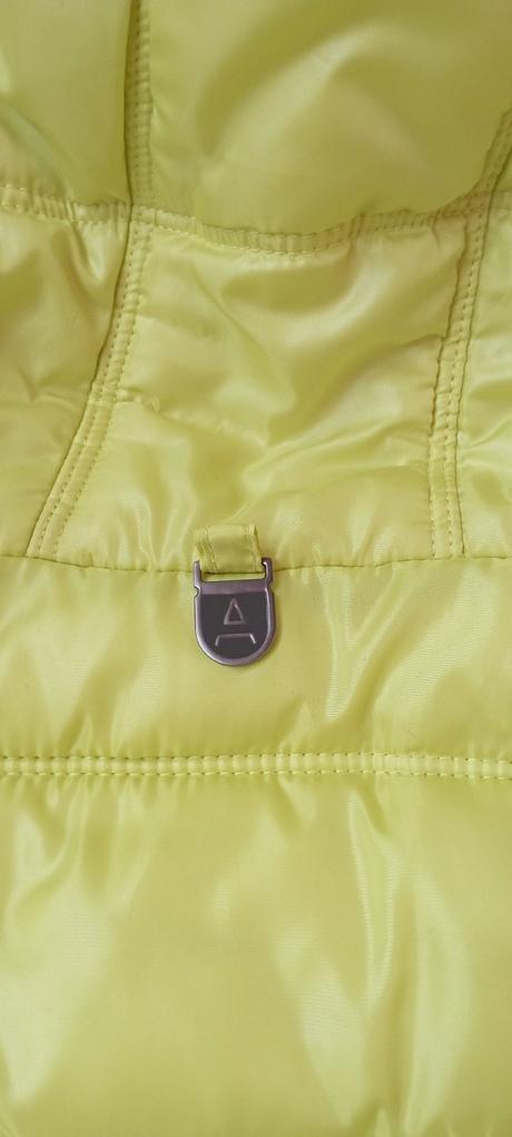 Bunda zelinkavá zn."sam73" vel."l i větší", sam73,l