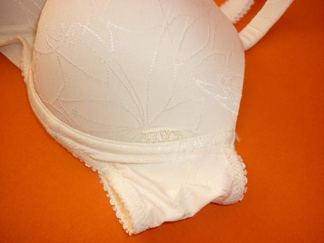 Push-up podprsenka lisca, 75b