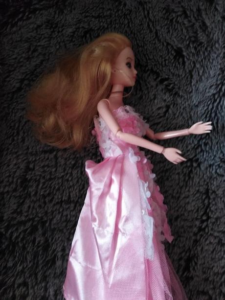 Barbie dlouhé šaty, 