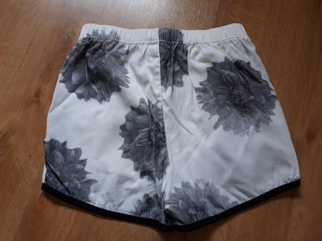 Lehoučké kraťásky pdl, pompdelux,140