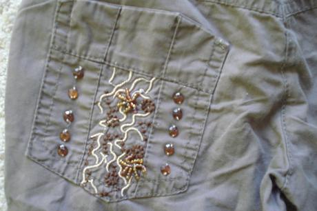 Plátěné tříčtvrtáky, 104