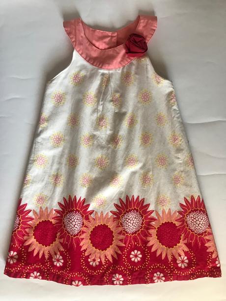 Šatičky s kytičkou, 110