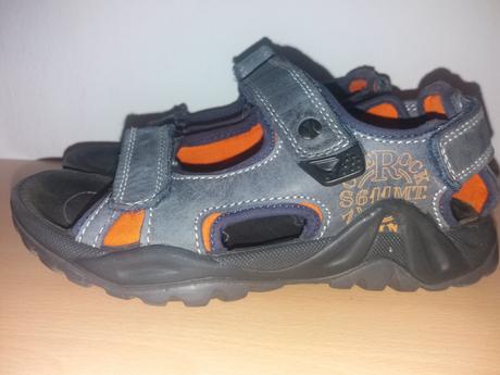 Chlapecké kožené sandály vel. 33, 33