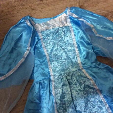 Kostým ,,princezna" v. 5/7 let,