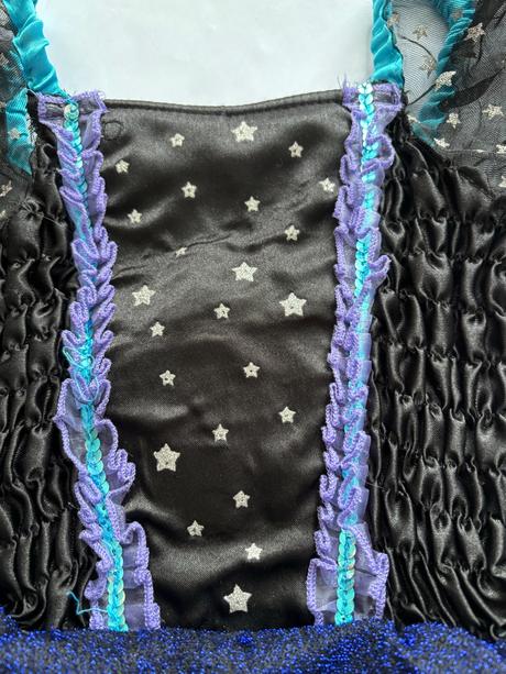 An15/ kostým čarodějka - v.5/8 let, 