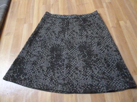 Sukně pro maminy vel.m-l, c&a,m