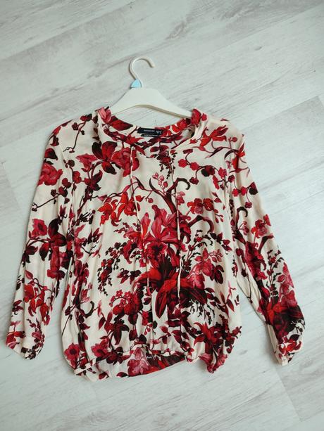 Halenka reserved, velikost 34, reserved,34