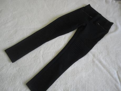 Sytě černé pružné kalhoty c+a, vel. 134, c&a,134