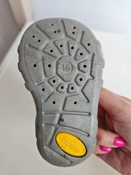 Bačkůrky, vel. 18 (stélka 12 cm), befado,18