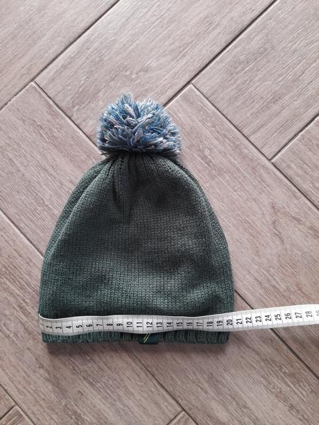 Chlapecká zimní čepice zn. crivit vel. 134/146, crivit,140