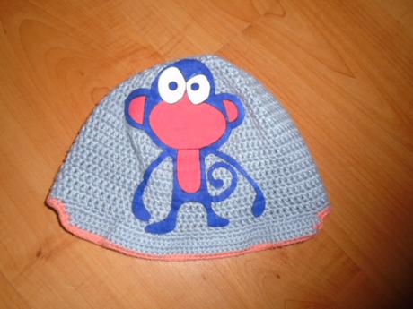 Háčkovaná čepice s opičkou vel. 74-80, 74