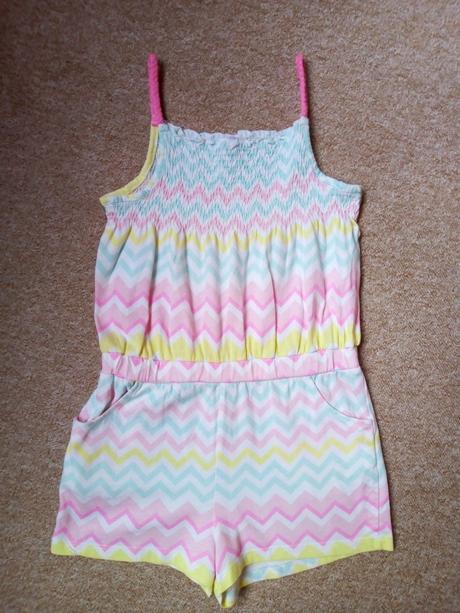 Šortkový overal zn."f&f" vel."122", f&f,122