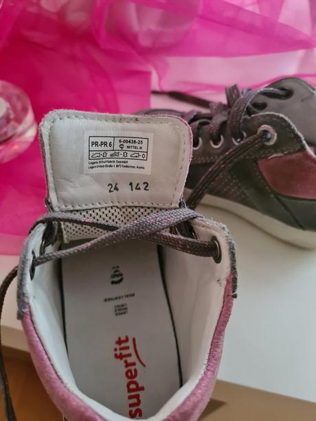 Boticky 24 pro první krucky holčičku superfit, superfit,24