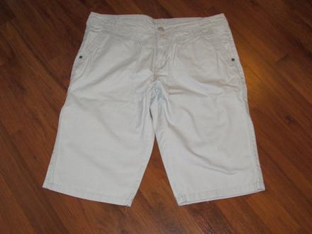 Dámské kraťasy, 38