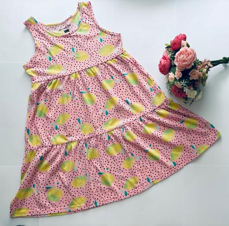 Ob/ šaty s citrusy a puntiky - v.9/10 let, f&f,140