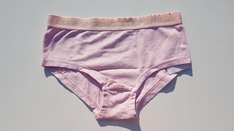 M97	dívčí kalhotky vel. 134-140, 134