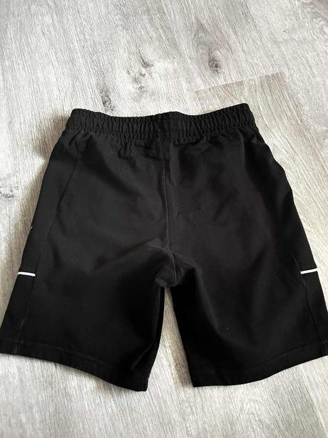 Prodám kraťasy puma velikost 152, puma,152