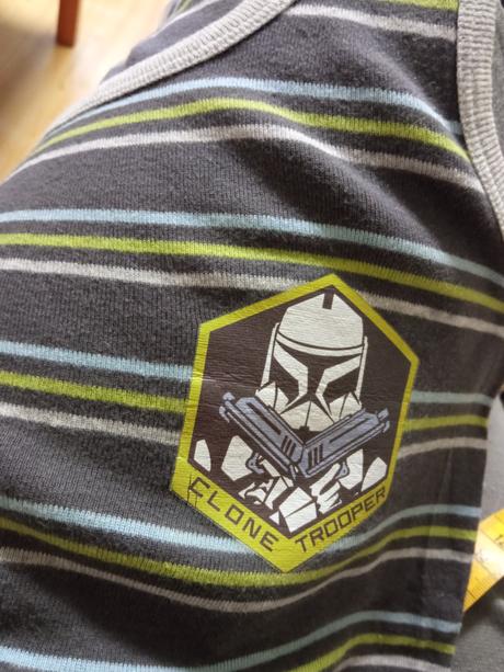 Šedý bavlněný nátělník s logem ze star wars, 134